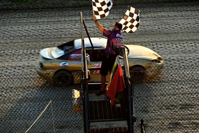 Francis White wins the Bandits A Main