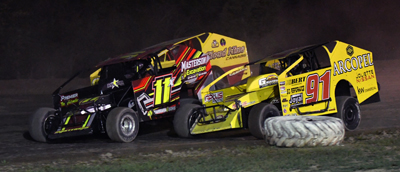 three wide racing