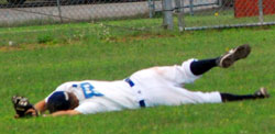 diving catch