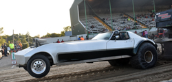 corvette pulling corvette pulling